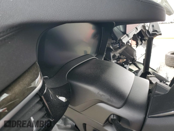 2019 BMW 5 Series M550i xDrive with VIN WBAJB9C53KB464298, listed as a Copart auction lot 59892105 with Not provided miles and Salvage title. Bid and sale history available at DreamBid. Image 9.