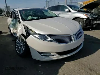 2015 Lincoln MKZ with VIN 3LN6L2J94FR610420, listed as a Copart auction lot 52308305 with 149,291 mi miles and Salvage title. Bid and sale history available at DreamBid. Image 11.