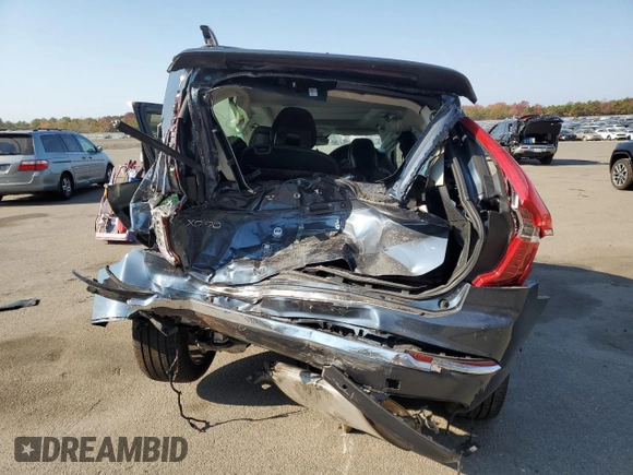 2024 Volvo XC90 Core Bright Theme with VIN YV4L12PK8R1185755, listed as a Copart auction lot 78239984 with 4,946 mi miles and Salvage Title. Bid and sale history available at carsss.com. Image 6.