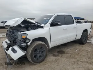 2022 Ram 1500 Big Horn z VIN 1C6RREBT6NN398656, wystawiony jako Copart lot #50160665 z przebiegiem 63 619 mil mil oraz Szkoda całkowita • Salvage title. Historia ofert i sprzedaży dostępna na DreamBid. Obrazek 1.