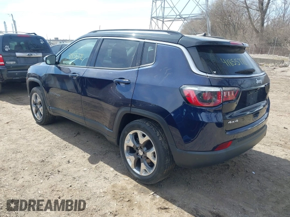 2018 Jeep Compass Limited with VIN 3C4NJDCB5JT259434, listed as a IAAI auction lot 41855772 with 57,333 mi miles. Bid and sale history available at carsss.com. Image 3.