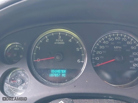 2007 Chevrolet Suburban LTZ with VIN 3GNFC16077G117408, listed as a IAAI auction lot 41834363 with 187,857 mi miles. Bid and sale history available at carsss.com. Image 7.