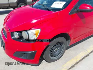 2016 Chevrolet Sonic LS с VIN 1G1JA5SH9G4124457, выставлен на аукционе IAAI как лот 42447302 с пробегом 143 116 миль миль и . История ставок и продаж доступна на DreamBid. Изображение 18.