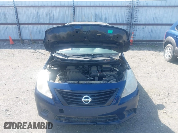 2014 Nissan Versa S Plus with VIN 3N1CN7AP4EL825698, listed as a IAAI auction lot 41915637 with 185,430 mi miles. Bid and sale history available at carsss.com. Image 10.