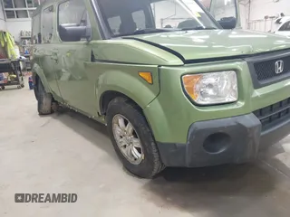 2006 Honda Element EX-P with VIN 5J6YH28706L007119, listed as a IAAI auction lot 42050341 with 207,180 mi miles and . Bid and sale history available at DreamBid. Image 6.