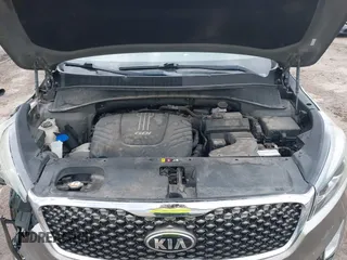 2017 Kia Sorento SXL z VIN 5XYPK4A59HG253995, wystawiony jako IAAI lot #42367134 z przebiegiem 118 084 mil mil oraz . Historia ofert i sprzedaży dostępna na DreamBid. Obrazek 10.