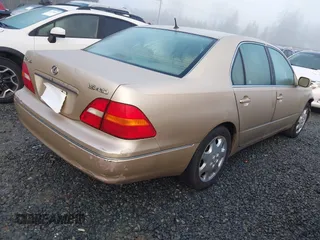 2001 Lexus LS 430 z VIN JTHBN30F410007341, wystawiony jako IAAI lot #41261861 z przebiegiem 214 968 mil mil oraz . Historia ofert i sprzedaży dostępna na DreamBid. Obrazek 4.