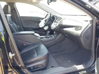 2017 Chevrolet Malibu LT with VIN 1G1ZE5ST7HF143588, listed as a IAAI auction lot 42092251 with 167,818 mi miles and . Bid and sale history available at DreamBid. Image 5.