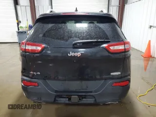 2015 Jeep Cherokee Latitude z VIN 1C4PJMCS8FW578532, wystawiony jako Copart lot #56816125 z przebiegiem 108 423 mil mil oraz Szkoda całkowita • Salvage title. Historia ofert i sprzedaży dostępna na DreamBid. Obrazek 6.