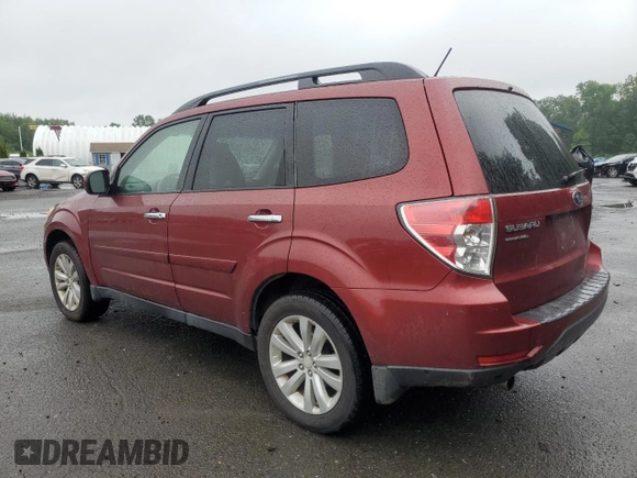 2012 Subaru Forester X Premium с VIN JF2SHADC7CH453583, выставлен на аукционе Copart как лот 61231275 с пробегом 125 312 миль миль и Списание • Salvage title. История ставок и продаж доступна на DreamBid. Изображение 2.