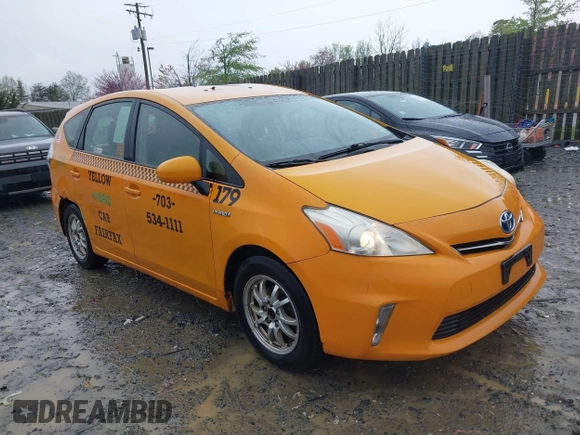 2013 Toyota Prius Two with VIN JTDZN3EU6D3286981, listed as a IAAI auction lot 42010871 with 648,056 mi miles and . Bid and sale history available at carsss.com. Image 1.