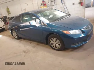 2012 Honda Civic Cpe LX with VIN 2HGFG3B53CH524163, listed as a IAAI auction lot 41827070 with 211,082 mi miles. Bid and sale history available at carsss.com. Image 1.