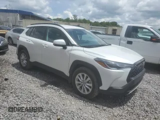 2023 Toyota Corolla Cross LE z VIN 7MUCAAAG1PV041021, wystawiony jako Copart lot #58620495 z przebiegiem 29 111 mil mil oraz Szkoda całkowita • Salvage title. Historia ofert i sprzedaży dostępna na DreamBid. Obrazek 4.
