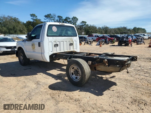 2013 Ford F-350 z VIN 1FDRF3E6XDEA42507, wystawiony jako Copart lot #47822115 z przebiegiem 319 942 mil mil oraz Szkoda całkowita • Salvage title. Historia ofert i sprzedaży dostępna na DreamBid. Obrazek 2.