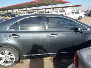 2010 Lexus HS 250h with VIN JTHBB1BA8A2034027, listed as a IAAI auction lot 41551228 with 304,411 mi miles and . Bid and sale history available at DreamBid. Image 13.
