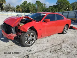 2014 Dodge Charger RT with VIN 2C3CDXDT2EH167191, listed as a Copart auction lot 87108334 with 113,963 mi miles and Salvage Title. Bid and sale history available at carsss.com. Image 1.