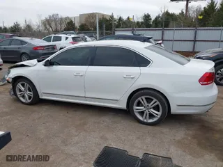 2013 Volkswagen Passat TDI SEL Premium with VIN 1VWCN7A3XDC118087, listed as a IAAI auction lot 41780198 with 305,872 mi miles. Bid and sale history available at carsss.com. Image 14.