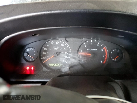 2001 Nissan Xterra XE with VIN 5N1ED28T81C560655, listed as a Copart auction lot 51832515 with 224,208 mi miles and Clean title. Bid and sale history available at DreamBid. Image 9.