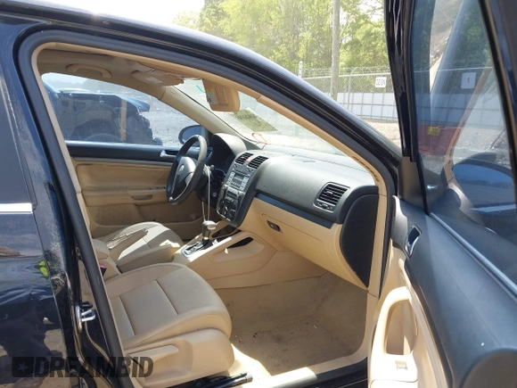 2007 Volkswagen Jetta Wolfsburg Edition с VIN 3VWEF71K07M171963, выставлен на аукционе IAAI как лот 42049655 с пробегом 151 647 миль миль и . История ставок и продаж доступна на DreamBid. Изображение 5.
