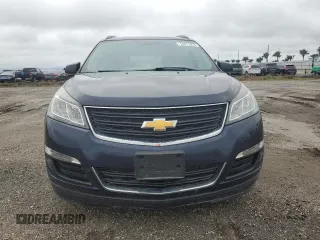 2015 Chevrolet Traverse LS z VIN 1GNKRFED6FJ113457, wystawiony jako Copart lot #74671954 z przebiegiem Nie podano mil oraz Szkoda całkowita • Salvage title. Historia ofert i sprzedaży dostępna na DreamBid. Obrazek 5.