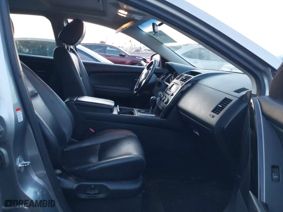 2011 Mazda CX-9 Touring with VIN JM3TB2CV6B0327698, listed as a IAAI auction lot 41583023 with 174,461 mi miles. Bid and sale history available at carsss.com. Image 12.