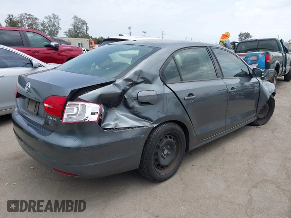 2012 Volkswagen Jetta SE z VIN 3VWDP7AJ0CM025153, wystawiony jako IAAI lot #42420514 z przebiegiem 116 660 mil mil oraz . Historia ofert i sprzedaży dostępna na DreamBid. Obrazek 4.
