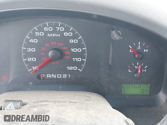 2008 Ford F-150 XL z VIN 1FTPF12V28KD27138, wystawiony jako IAAI lot #41106591 z przebiegiem 209 684 mil mil oraz . Historia ofert i sprzedaży dostępna na DreamBid. Obrazek 7.