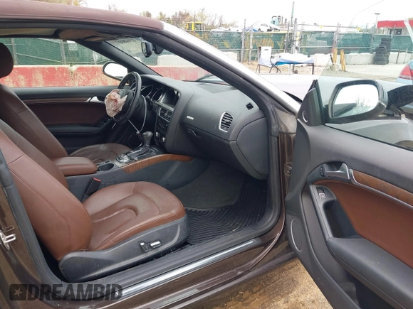 2014 Audi A5 Premium Plus с VIN WAULFAFH6EN005614, выставлен на аукционе IAAI как лот 41960891 с пробегом 95 591 миль миль и . История ставок и продаж доступна на DreamBid. Изображение 5.