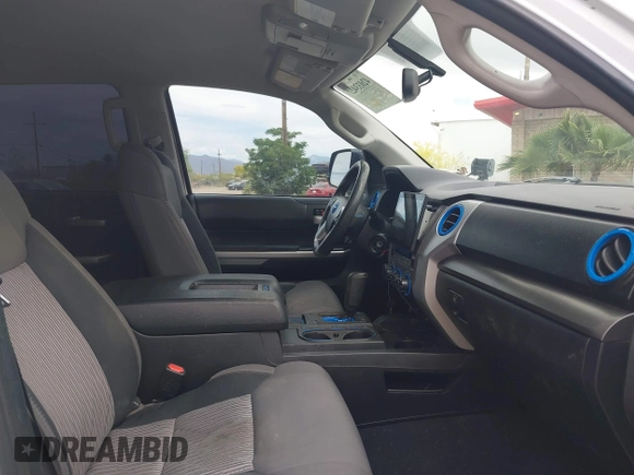 2016 Toyota Tundra SR5 z VIN 5TFDW5F15GX491017, wystawiony jako IAAI lot #42033427 z przebiegiem 97 290 mil mil oraz . Historia ofert i sprzedaży dostępna na DreamBid. Obrazek 5.