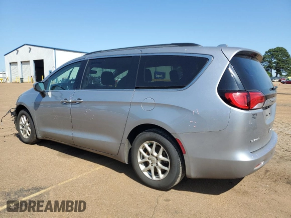 2020 Chrysler Voyager LXi z VIN 2C4RC1DG3LR195842, wystawiony jako Copart lot #52044885 z przebiegiem 114 370 mil mil oraz Szkoda całkowita • Salvage title. Historia ofert i sprzedaży dostępna na DreamBid. Obrazek 2.