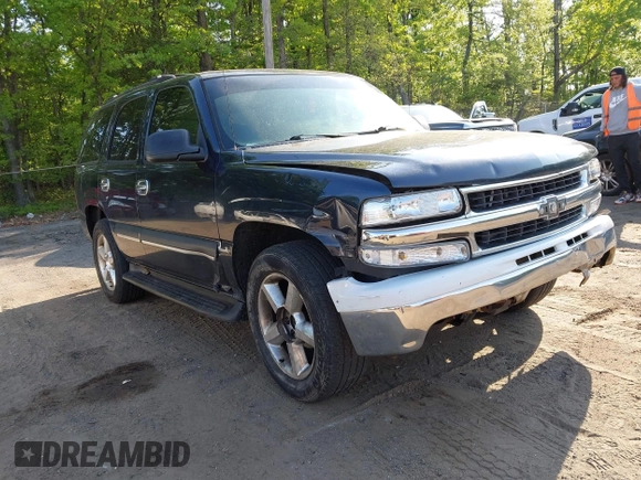 2004 Chevrolet Tahoe Special Service with VIN 1GNEK13V44J128410, listed as a IAAI auction lot 42175055 with 212,138 mi miles. Bid and sale history available at carsss.com. Image 1.