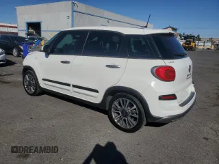 2019 FIAT 500L Trekking with VIN ZFBNFADH3KZ042173, listed as a Copart auction lot 73192904 with 51,624 mi miles and Salvage Title. Bid and sale history available at carsss.com. Image 2.