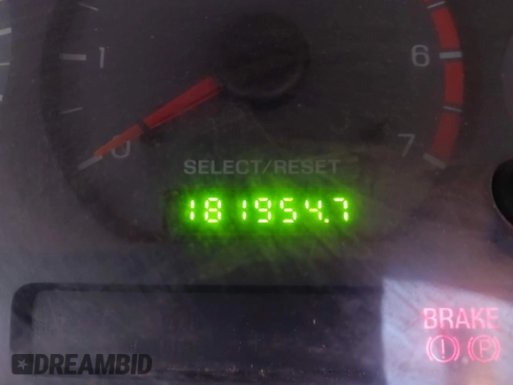 2001 Ford Mustang Deluxe with VIN 1FAFP44491F134522, listed as a IAAI auction lot 41814040 with 181,954 mi miles. Bid and sale history available at carsss.com. Image 7.