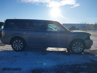 2009 Ford Flex Limited with VIN 2FMEK63C89BA73679, listed as a IAAI auction lot 41322466 with 229,814 mi miles. Bid and sale history available at carsss.com. Image 13.