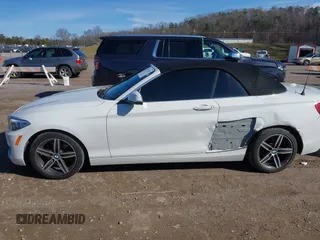 2017 BMW 2 Series 230i with VIN WBA2K9C55HV647200, listed as a IAAI auction lot 41522478 with 81,365 mi miles and . Bid and sale history available at DreamBid. Image 6.