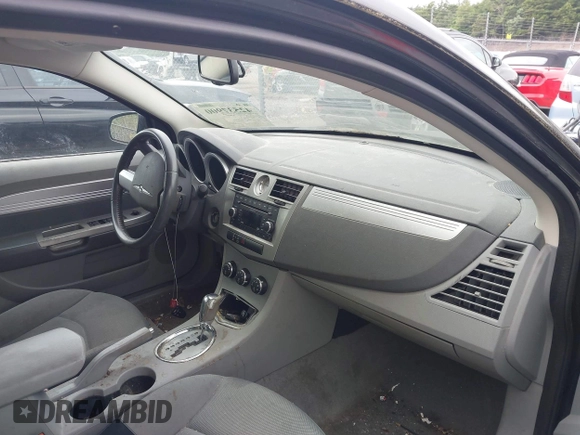 2007 Chrysler Sebring Touring with VIN 1C3LC56K87N509796, listed as a IAAI auction lot 42537900 with 146,542 mi miles and . Bid and sale history available at DreamBid. Image 5.