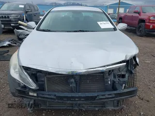 2013 Hyundai Sonata GLS with VIN 5NPEB4AC3DH693395, listed as a IAAI auction lot 40786592 with 147,774 mi miles and . Bid and sale history available at carsss.com. Image 13.