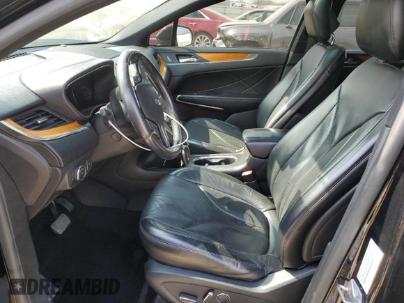 2017 Lincoln MKC Reserve with VIN 5LMCJ3D95HUL56638, listed as a Copart auction lot 48949995 with 50,893 mi miles and Salvage Title. Bid and sale history available at DreamBid. Image 7.