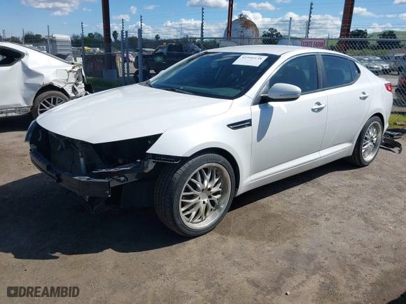2011 Kia Optima LX with VIN KNAGM4A71B5072995, listed as a IAAI auction lot 41946138 with 196,551 mi miles. Bid and sale history available at carsss.com. Image 18.