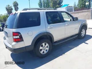 2007 Ford Explorer XLT с VIN 1FMEU63E87UA34237, выставлен на аукционе IAAI как лот 42232474 с пробегом 205 124 миль миль и . История ставок и продаж доступна на DreamBid. Изображение 4.
