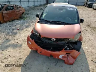 2016 Smart fortwo Passion с VIN WMEFJ5DA7GK066701, выставлен на аукционе Copart как лот 59093055 с пробегом 84 417 миль миль и Списание • Salvage title. История ставок и продаж доступна на DreamBid. Изображение 13.