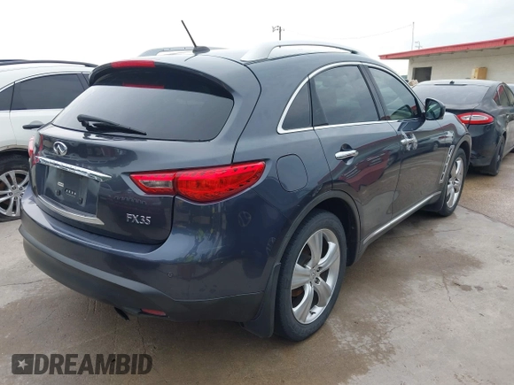 2009 Infiniti FX with VIN JNRAS18U29M101221, listed as a IAAI auction lot 42445135 with 188,588 mi miles and . Bid and sale history available at DreamBid. Image 4.