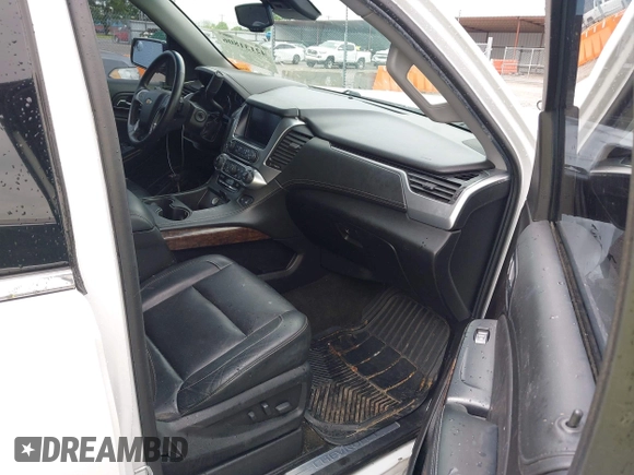 2018 Chevrolet Suburban LT z VIN 1GNSCHKC6JR109427, wystawiony jako IAAI lot #42131806 z przebiegiem 147 049 mil mil oraz . Historia ofert i sprzedaży dostępna na DreamBid. Obrazek 5.