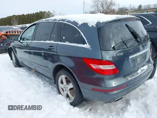 2011 Mercedes-Benz R 350 with VIN 4JGCB6FE6BA119144, listed as a IAAI auction lot 41418354 with 162,892 mi miles and . Bid and sale history available at DreamBid. Image 3.