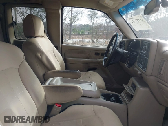 2002 Chevrolet Silverado 1500 LT with VIN 2GCEK19T021400263, listed as a IAAI auction lot 41487311 with 380,441 mi miles. Bid and sale history available at carsss.com. Image 5.
