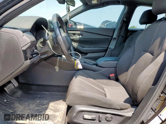 2024 Honda Accord Sport с VIN 1HGCY2F54RA025786, выставлен на аукционе Copart как лот 57881195 с пробегом 29 593 миль миль и Списание • Salvage title. История ставок и продаж доступна на DreamBid. Изображение 7.