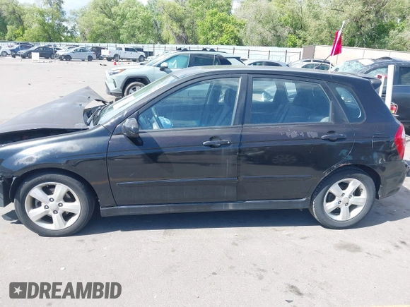 2008 Kia Spectra with VIN KNAFE161285011272, listed as a IAAI auction lot 42303490 with 177,800 mi miles and . Bid and sale history available at DreamBid. Image 15.