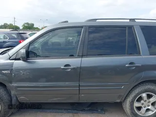 2008 Honda Pilot SE z VIN 5FNYF28398B002984, wystawiony jako IAAI lot #42105823 z przebiegiem 173 590 mil mil oraz . Historia ofert i sprzedaży dostępna na DreamBid. Obrazek 14.
