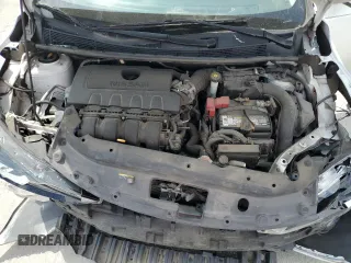 2017 Nissan Sentra SR z VIN 3N1AB7AP7HY303218, wystawiony jako Copart lot #55363355 z przebiegiem 67 641 mil mil oraz Szkoda całkowita • Salvage title. Historia ofert i sprzedaży dostępna na DreamBid. Obrazek 11.