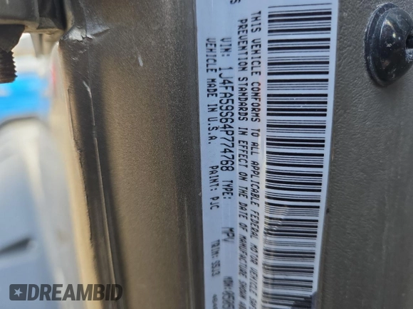 2004 Jeep Wrangler Sahara with VIN 1J4FA59S64P774768, listed as a Copart auction lot 49868895 with 120,800 mi miles and Salvage Title. Bid and sale history available at DreamBid. Image 12.